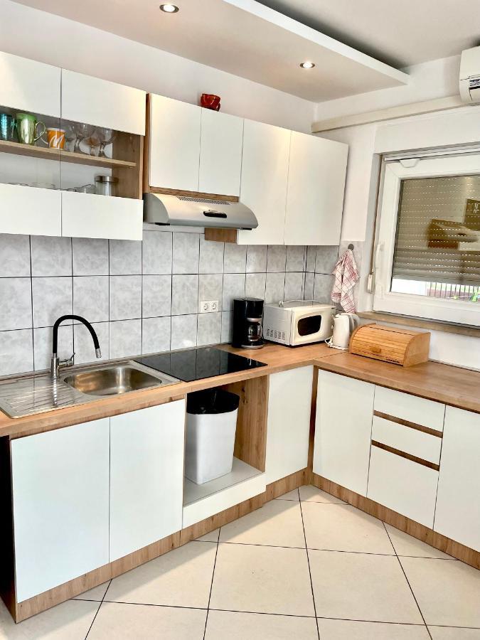 Apartman Lovre Zadar Bagian luar foto