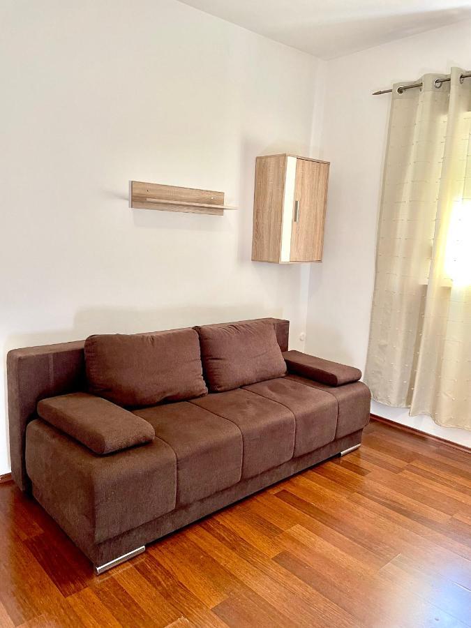 Apartman Lovre Zadar Bagian luar foto