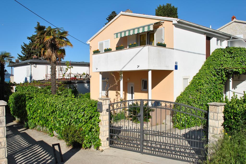 Apartman Lovre Zadar Bagian luar foto